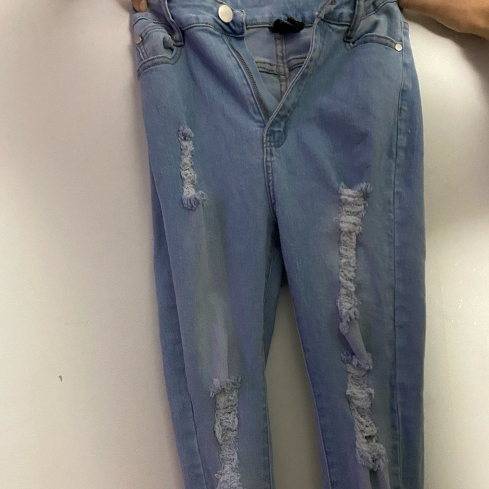 Light ripped jeans